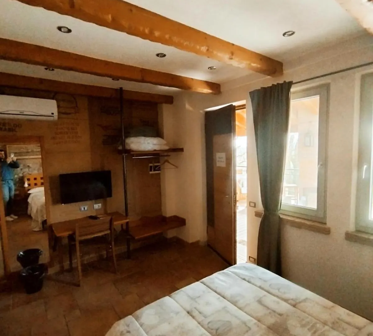 Private Room In The Food Valley Of Parma Montechiarugolo 0*,